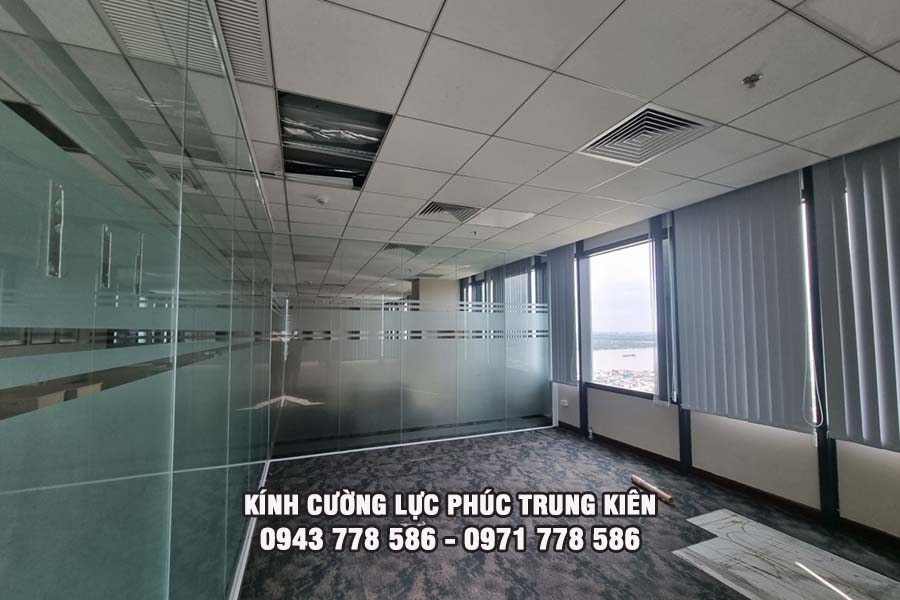 kính cường lực có an toàn không